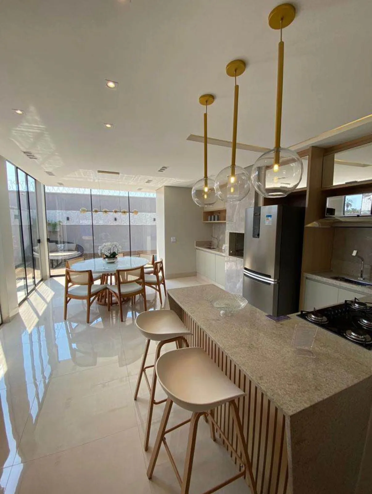 Sobrado Decorado em condominio fechado — foto 1